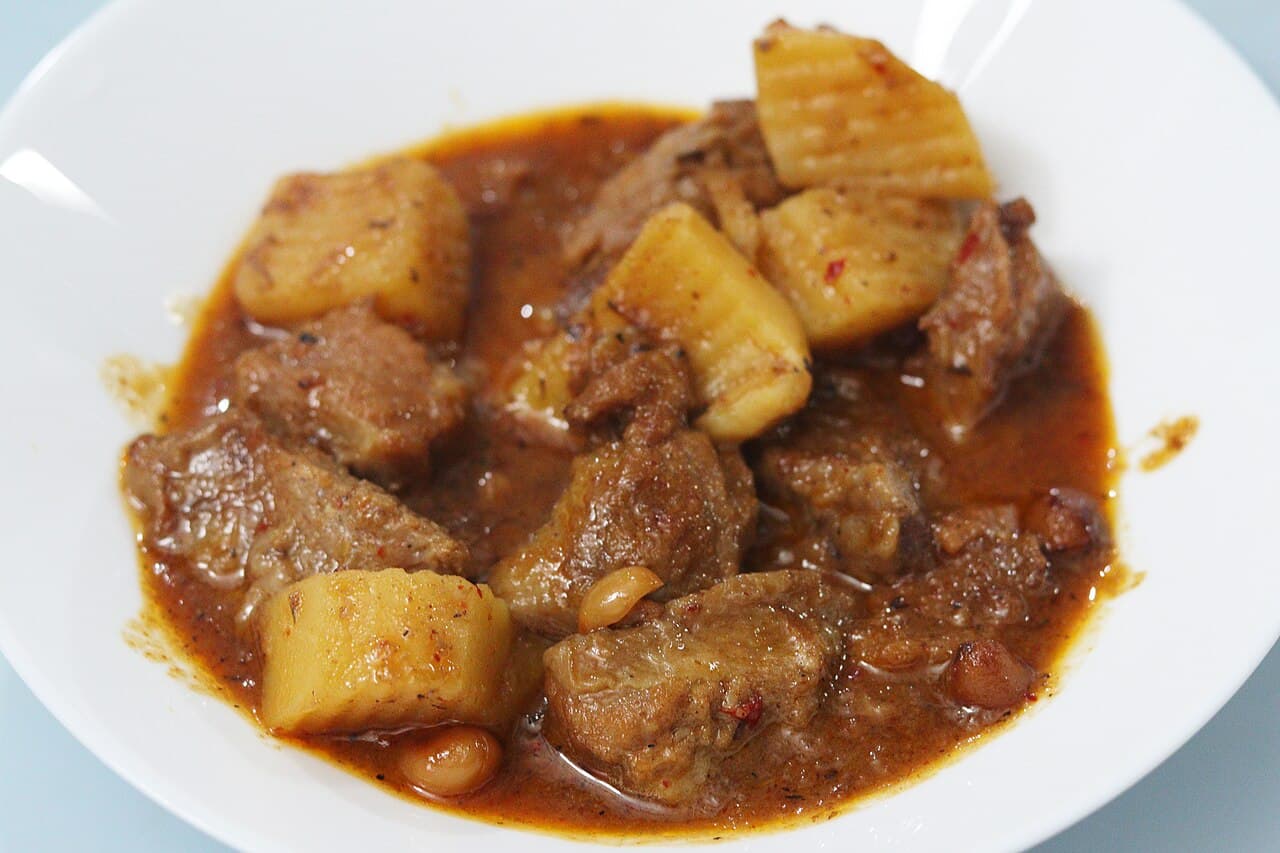 Massaman Curry (แกงมัสมั่น)