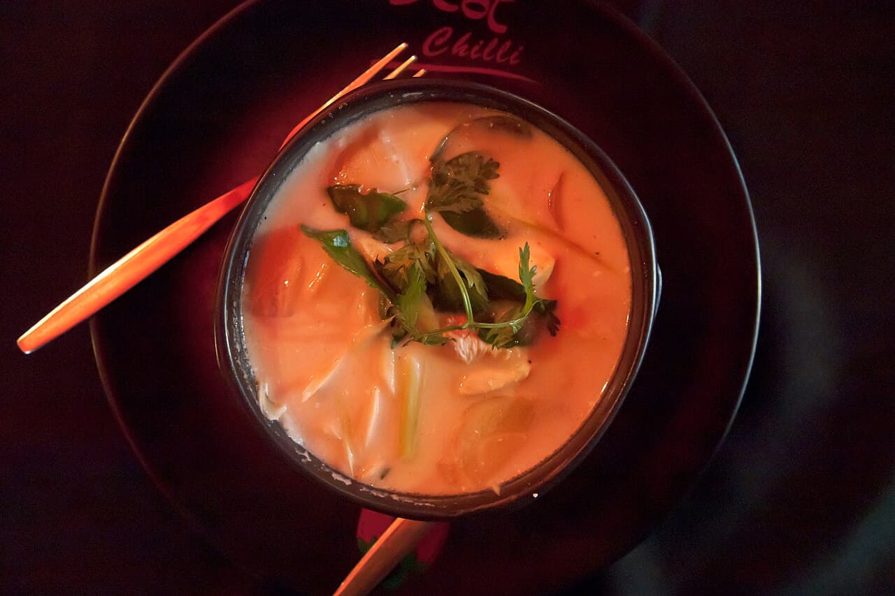 Tom Kha Gai (ต้มข่าไก่)